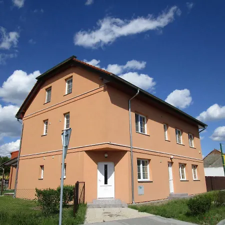 Affittacamere Semerád V Hevlíně 3*