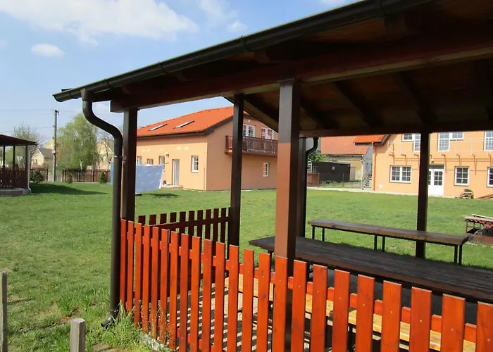 Pensionat Semerad V Hevline 3*